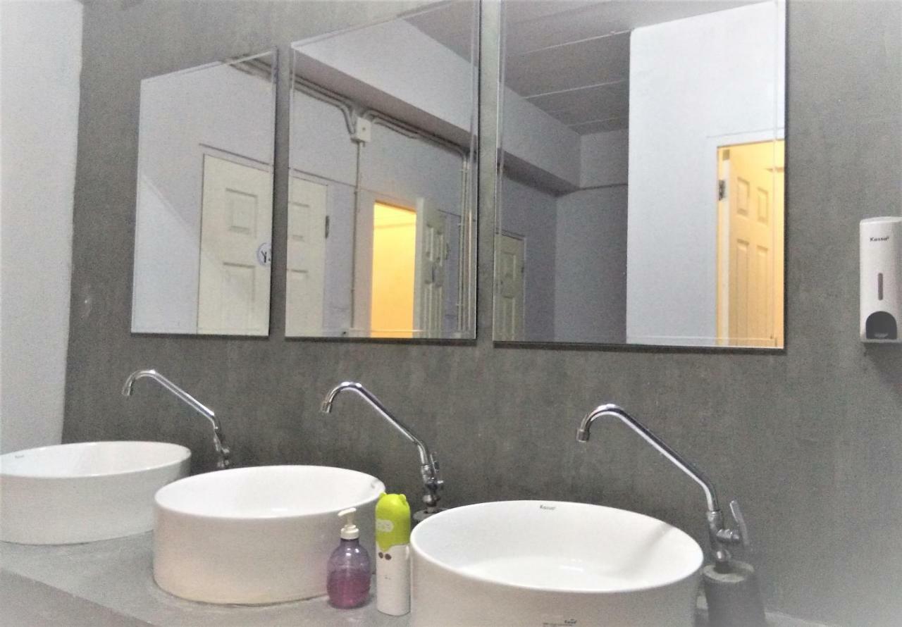 Pattaya Hostel Stay Inn Zewnętrze zdjęcie